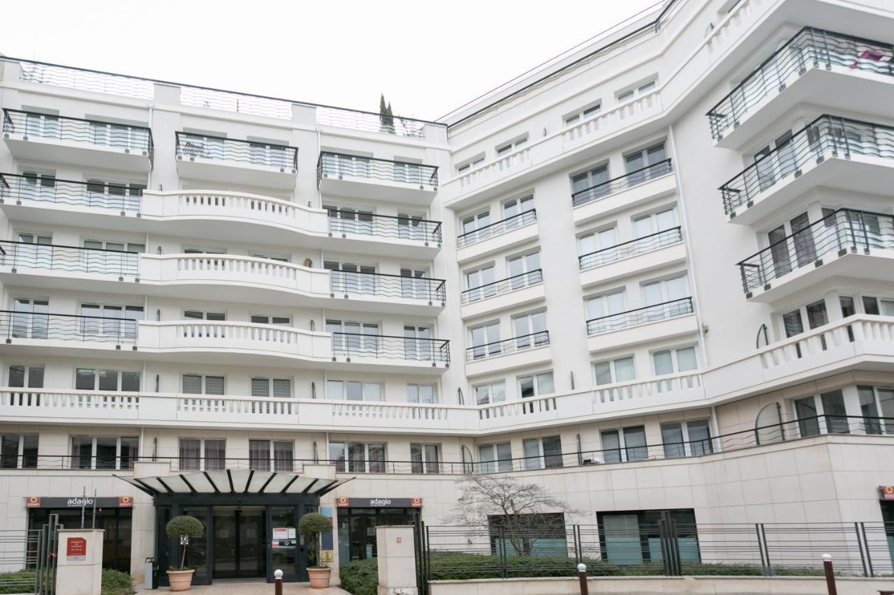 Paris Expo Apart Hotel - Porte De Versailles - 2R & Parking Іссі-ле-Муліно Екстер'єр фото
