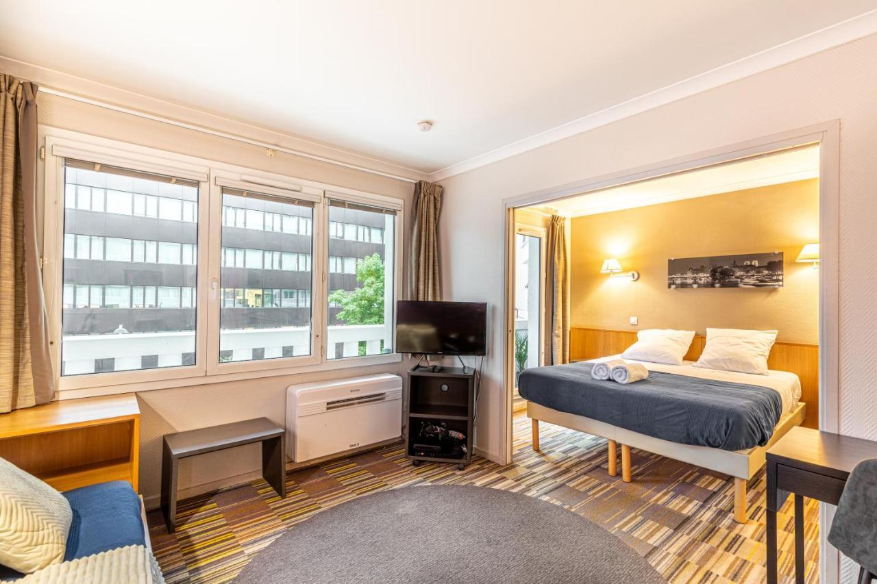 Paris Expo Apart Hotel - Porte De Versailles - 2R & Parking Іссі-ле-Муліно Екстер'єр фото