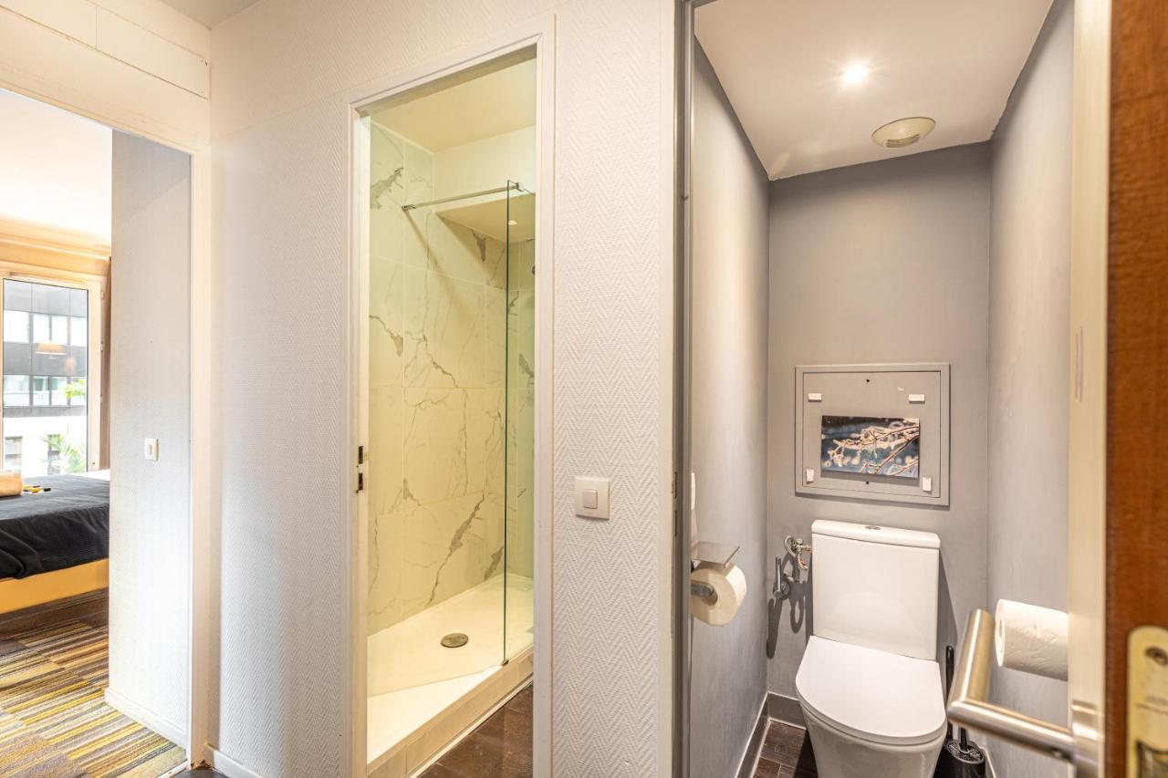 Paris Expo Apart Hotel - Porte De Versailles - 2R & Parking Іссі-ле-Муліно Екстер'єр фото